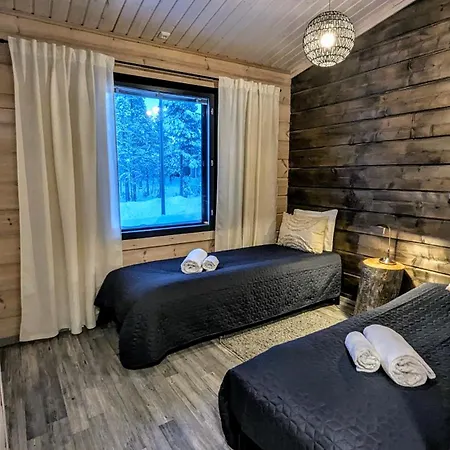 Chalet North Frontier