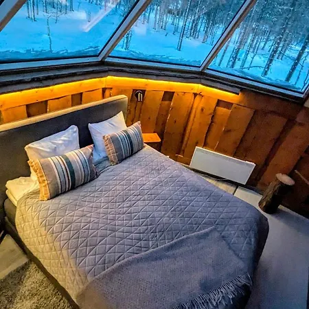 Chalet North Frontier