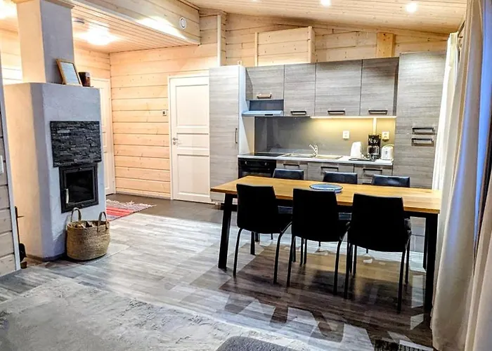 Chalet North Frontier