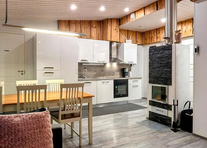 Chalet North Frontier